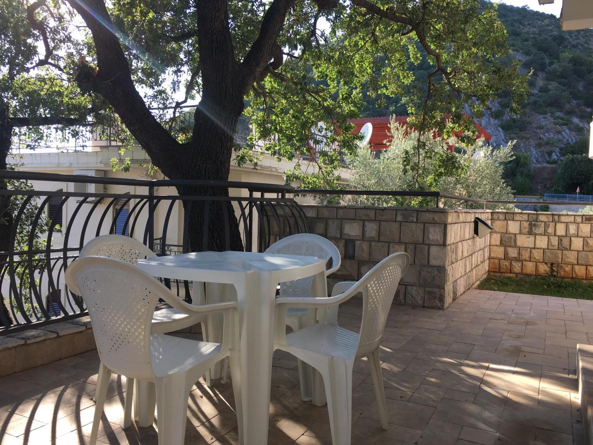 Villa Julia Petrovac Eksteriør billede