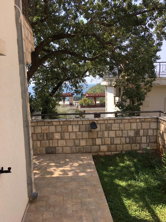 Villa Julia Petrovac Eksteriør billede