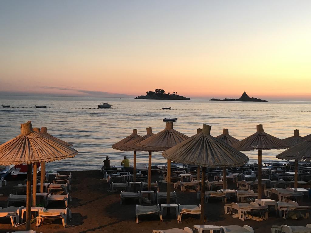 Villa Julia Petrovac Eksteriør billede